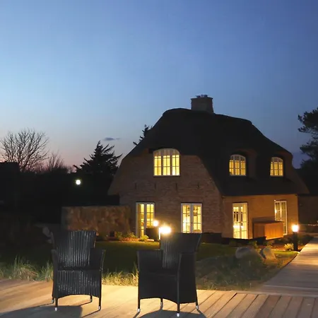 Reethaus Am Kliff Holiday home