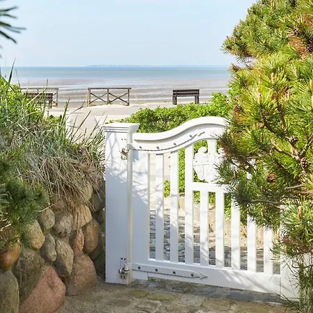 Holiday home Reethaus Am Kliff