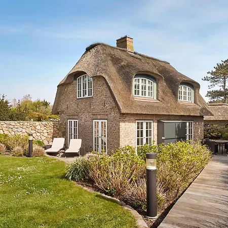 Reethaus Am Kliff Holiday home *